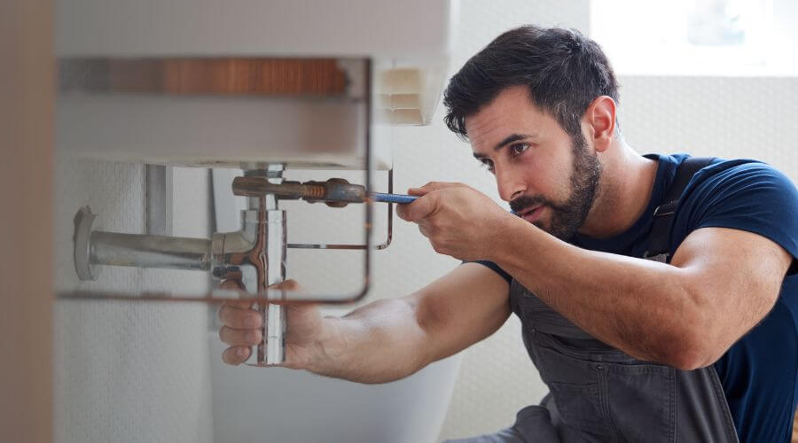 Hot water issue at sink in Heron, MT